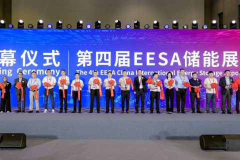 索英電氣亮相2025 EESA儲能展，斬獲雙料大獎引領行業新風尚